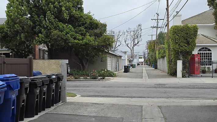 a-Alley S of Riverside221