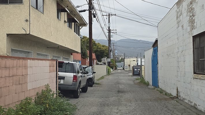 a-alley N of Magnolia170