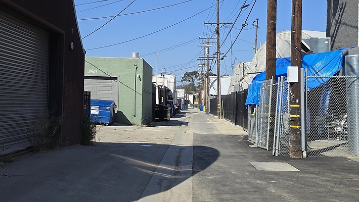 a-Alley S of Jefferson Jefferson to Mesmer618