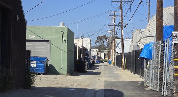a-Alley S of Jefferson Jefferson to Mesmer620