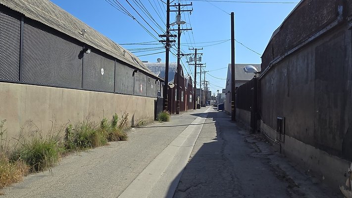 Alley S of Jefferson Jefferson to Mesmer