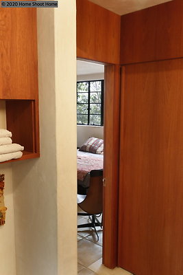 14master-bath-reverse