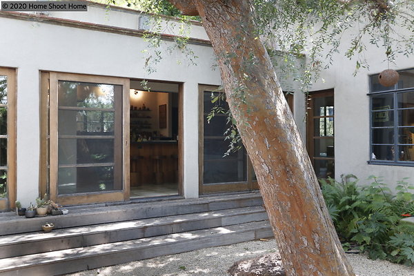 48courtyard-reverse