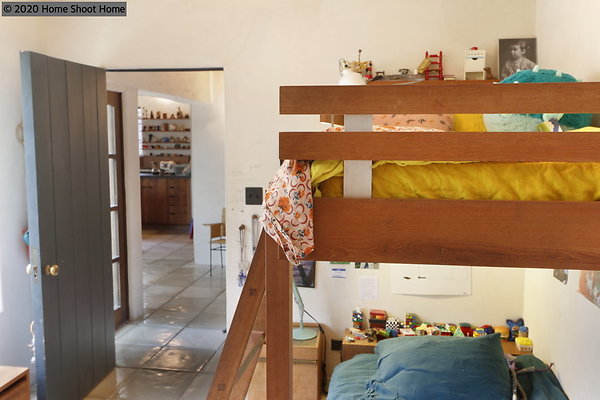 21bedroom2-reverse