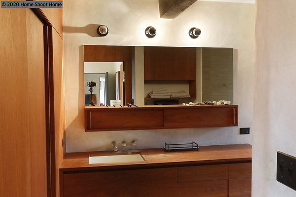 12master-bath