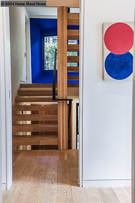 21walk-in-closet-reverse