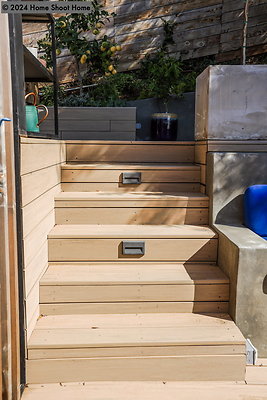 62stairs-to-deck