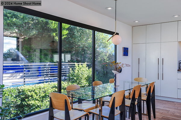 40dining-room