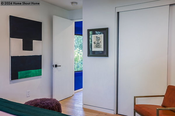 25bedroom2-reverse