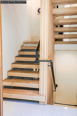 02entrance