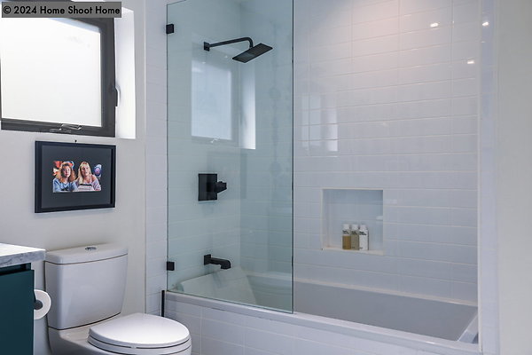 30bathroom3-alt