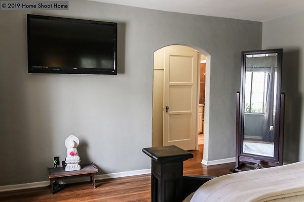 25master-bedroom-reverse
