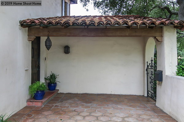 48front-patio-reverse