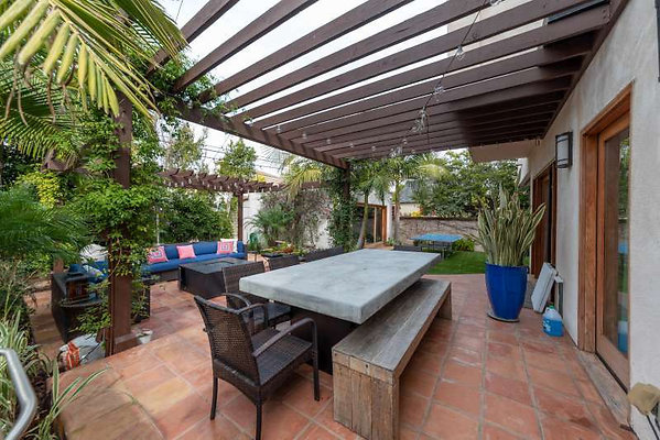 12265 patio 3