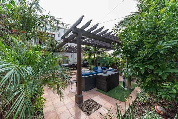12265 garden 1