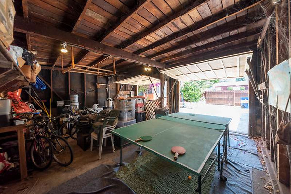 12375 garage 1