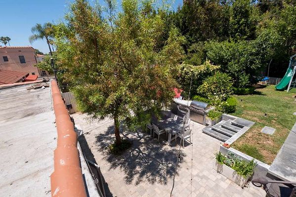 12419 balcony 4