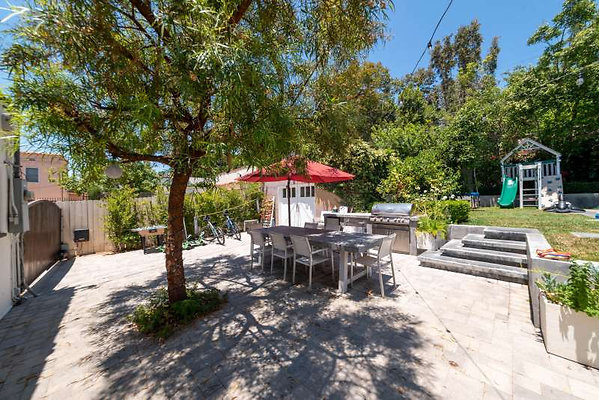 12419 patio 6