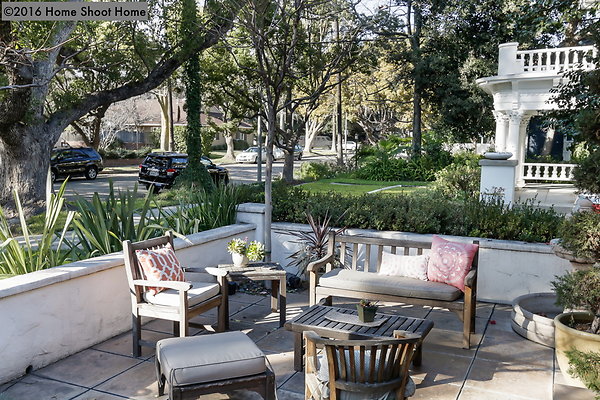 46front-patio