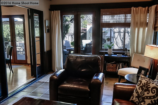 13family-room-reverse