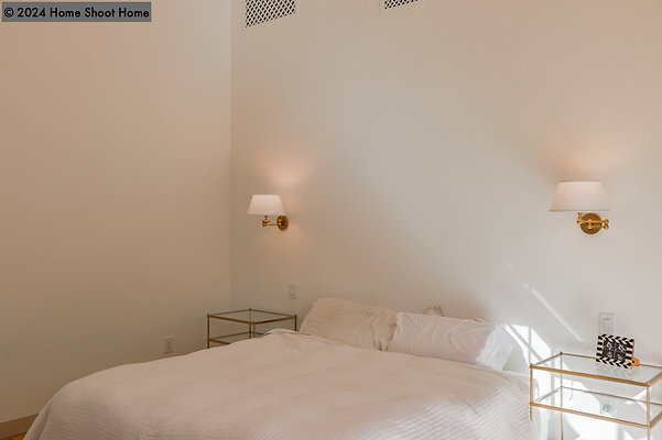 34master-bedroom-alt