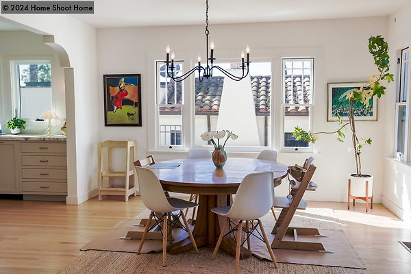 08dining-room