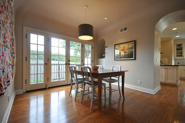 9501 dining 4