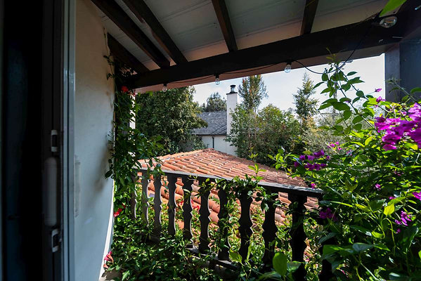 13313 balcony 3