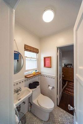13313 bath 2