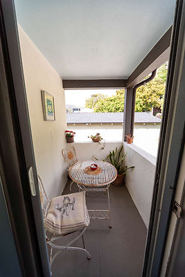 13313 balcony 1