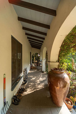 13313 porch 2