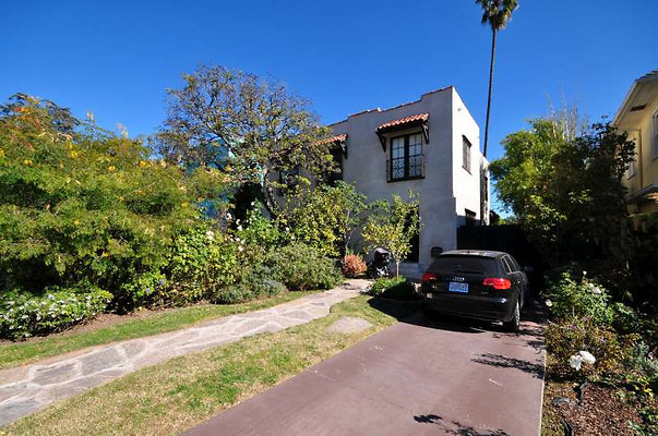8976 drive 1