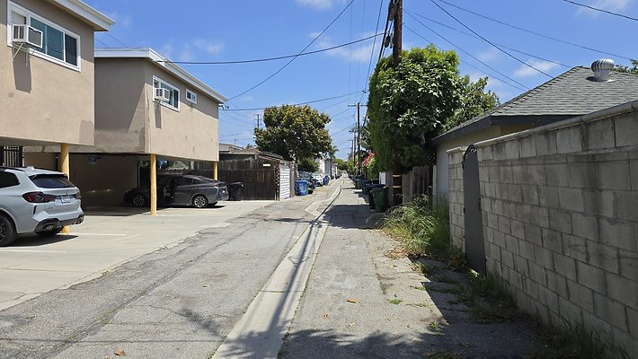 a-Alley E of Culver Elenda to Harter474