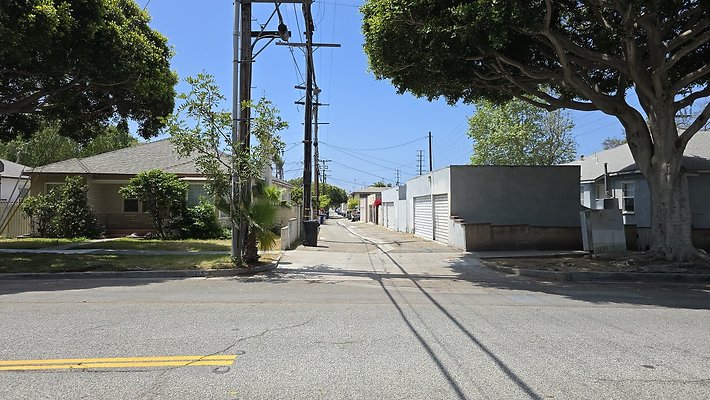 a-Alley E of Culver Elenda to Harter445