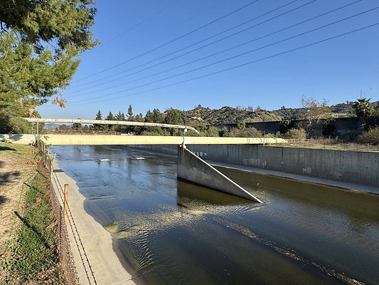 la river burbank 1 009