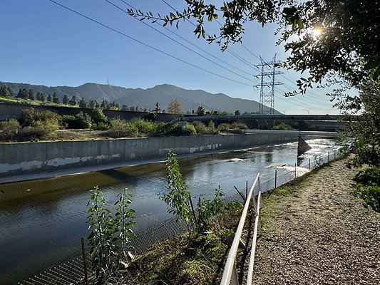 la river burbank 1 016
