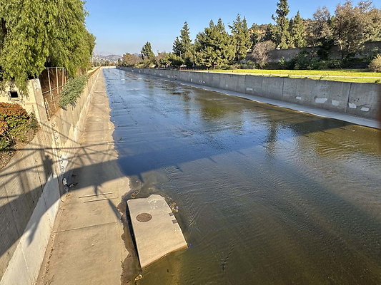 la river burbank 1 026