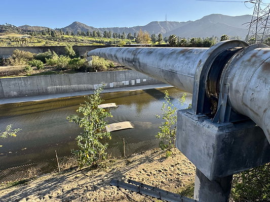 la river burbank 1 028