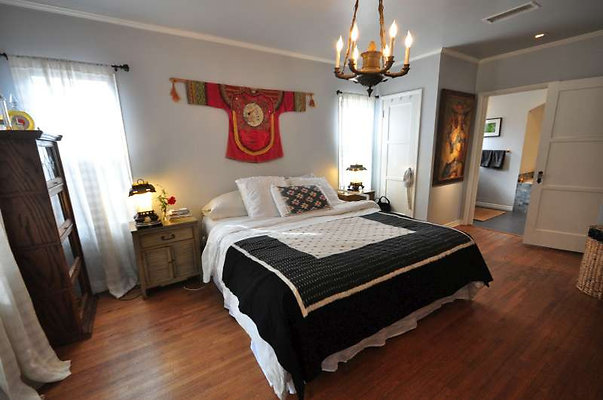 9084 bed 1