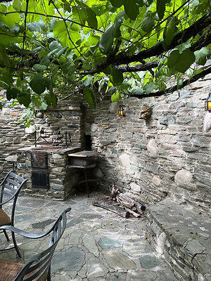 2504 patio 6