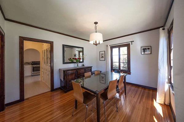 11249 dining 2