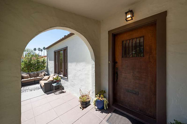 11249 porch 3