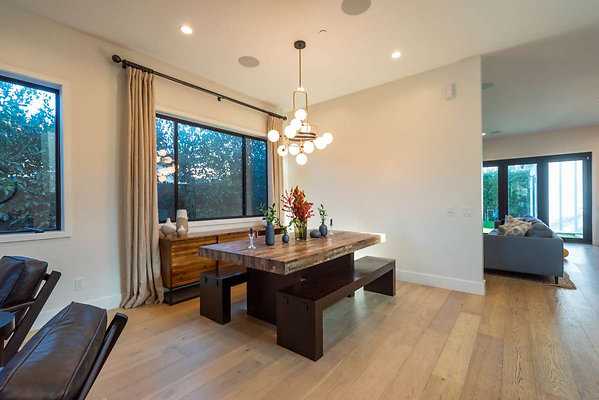 12980 dining 3