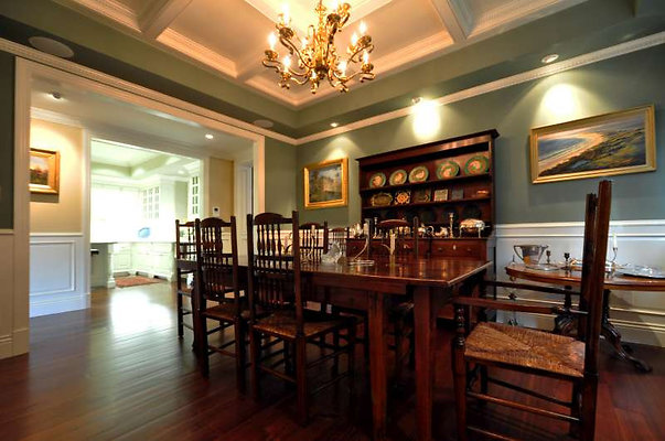 9163 dining 2