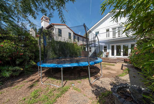11470 garden 3