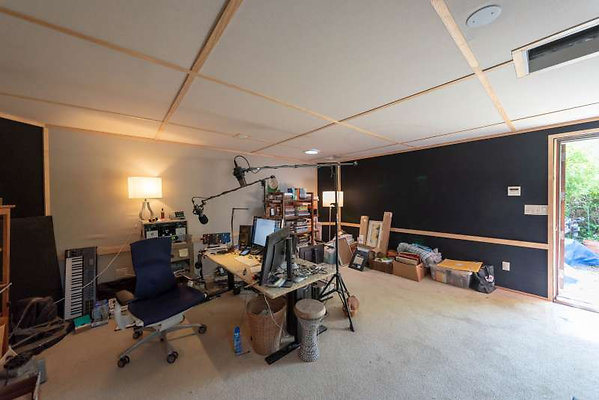 11470 studio 2