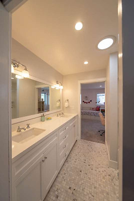 11470 bath 5