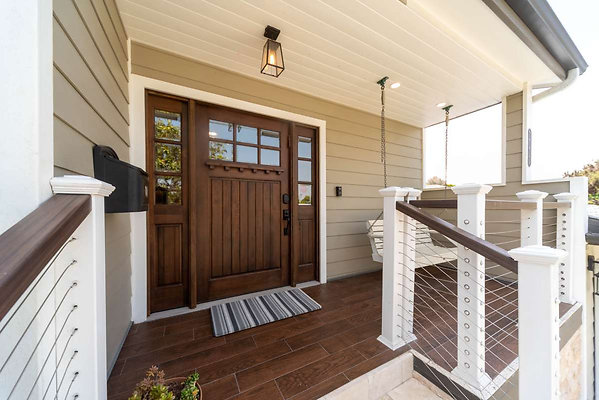 12798 porch 1
