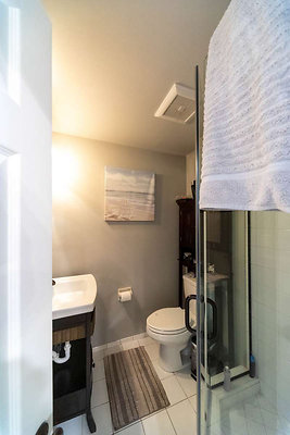 12798 bath 4