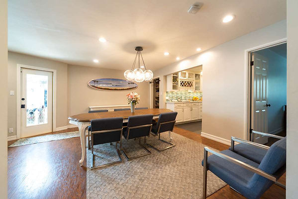 12798 dining 1